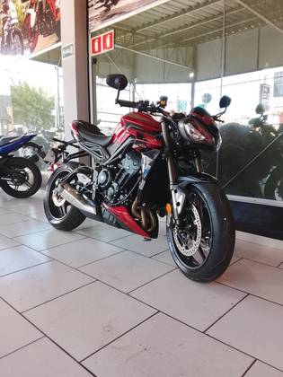 TRIUMPH STREET TRIPLE 765 RS 